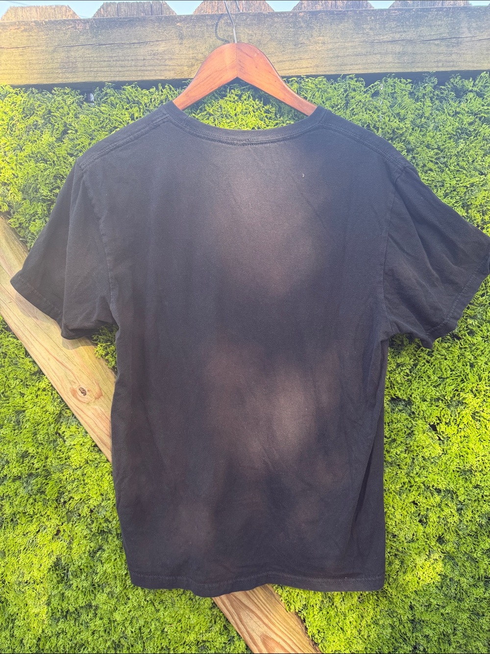 Men's Black Short-Sleeve Graphic Skeleton Tee - Picture 4 of 4
